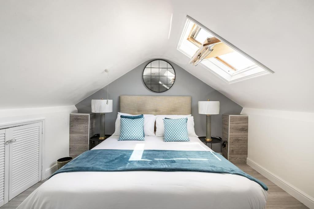 One Bedroom Duplex Apartment Located In Cowley. Oxford Eksteriør bilde